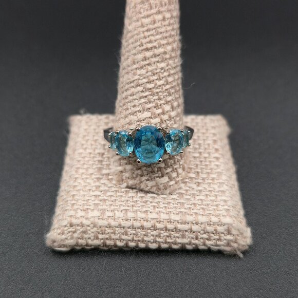 Size 12.75 Sterling Silver Multiple Blue Cubic Zirconia Gems Ring A6679 - Picture 1 of 9